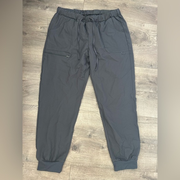 Women’s Gray Jogger Scrub Pants - Picture 1 of 4